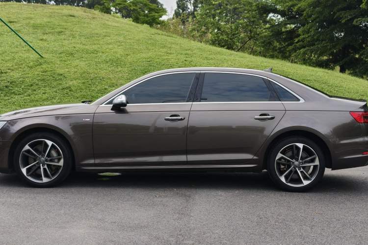 Used Audi A4L 2017 45 TFSI quattro Sport Edition Exterior 4