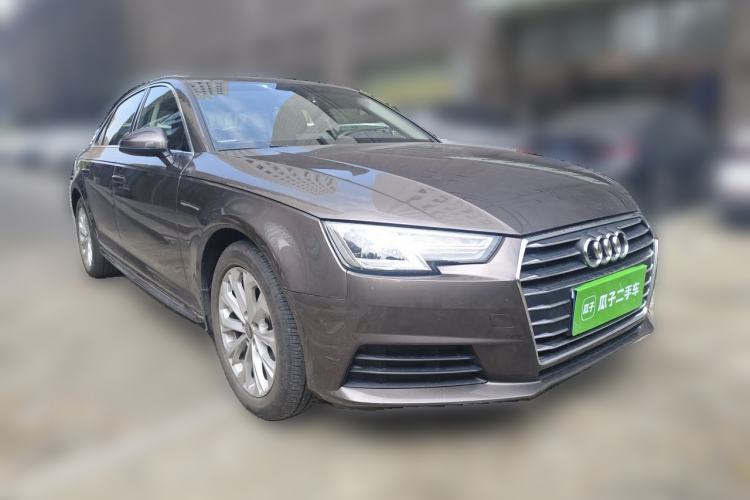 Used Audi A4L 2017 Plus 40 TFSI Ambition Model Front Right 45 Deg