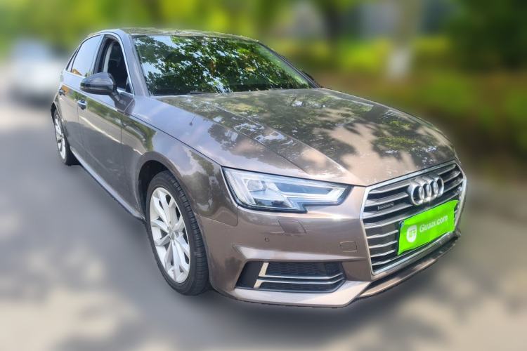 Used Audi A4L 2017 40 TFSI Style Edition Front Right 45 Deg