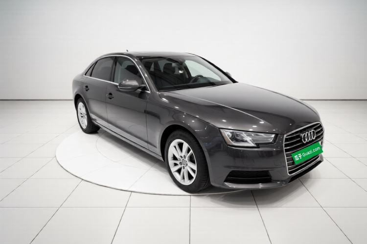 Used Audi A4L 2017 40 TFSI Ambition Edition Front Right 45 Deg