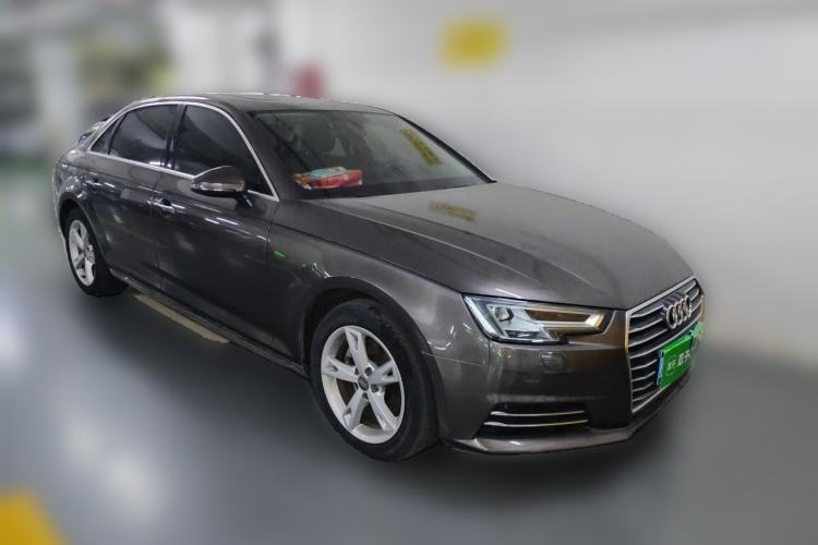 Used Audi A4L 2017 Plus 40 TFSI Fashion Model Front Right 45 Deg
