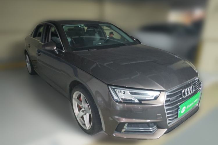 Used Audi A4L 2017 45 TFSI quattro Style Edition Front Right 45 Deg