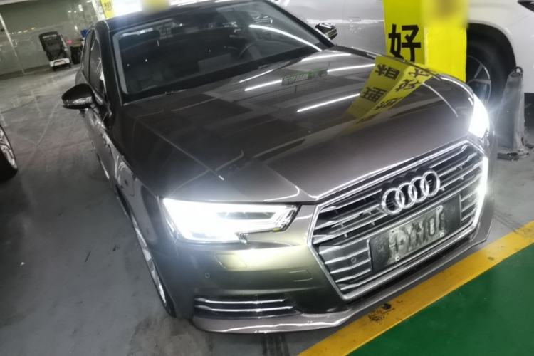 Used Audi A4L 2017 40 TFSI Style Edition Front Right 45 Deg