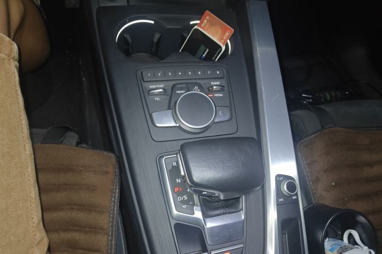 Used Audi A4L 2017 45 TFSI quattro Sport Edition Gear Lever