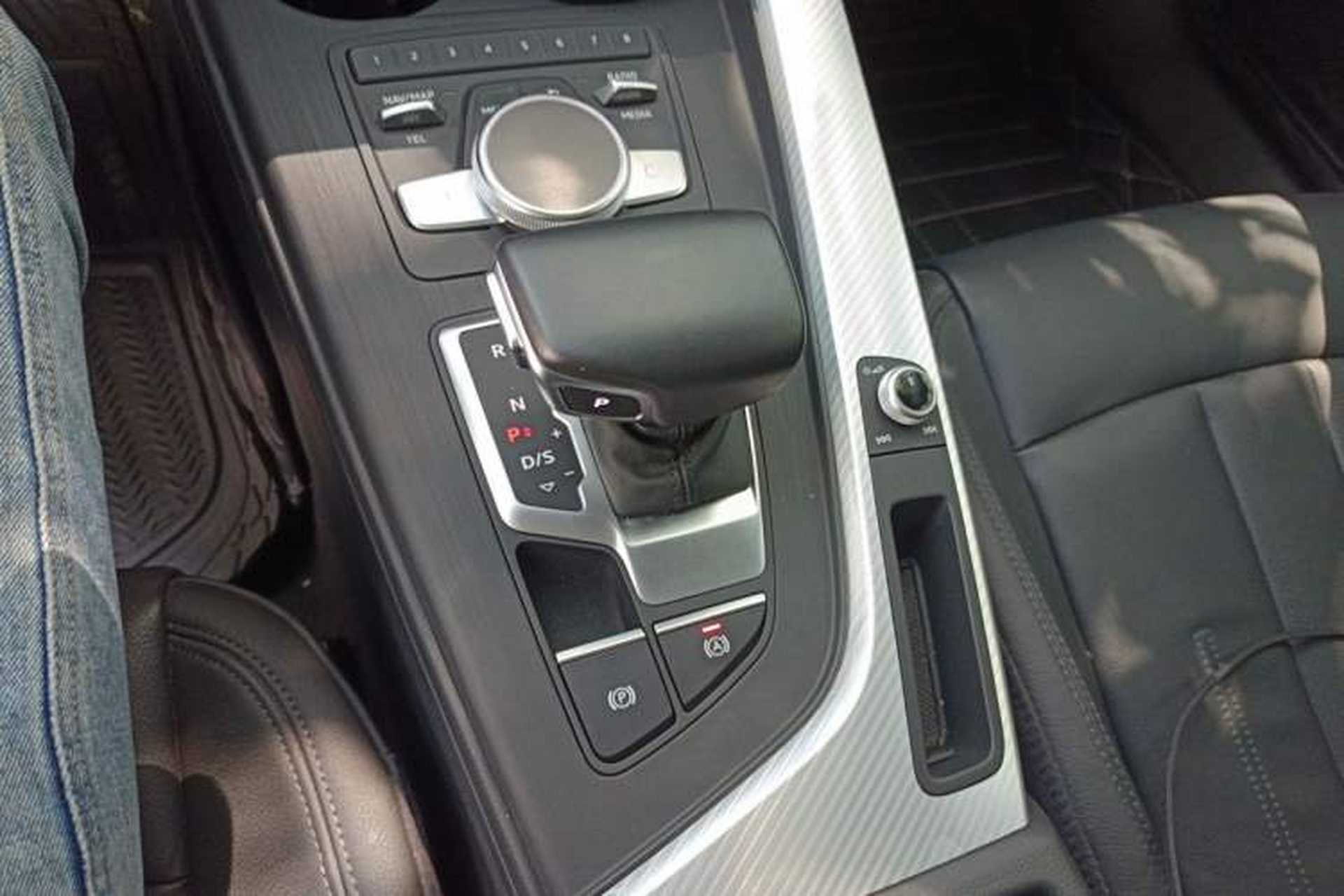 Used Audi A4L 2017 40 TFSI Fashion Model Gear Lever