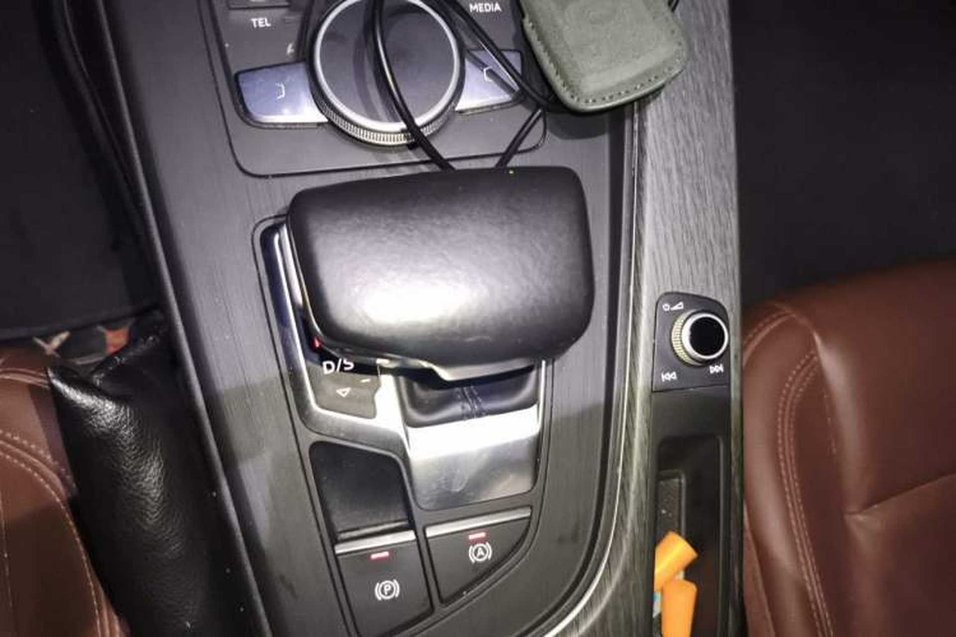 Used Audi A4L 2017 45 TFSI quattro Sport Edition Gear Lever