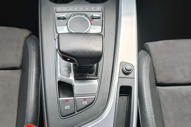 Used Audi A4L 2017 45 TFSI quattro Sport Edition Gear Lever