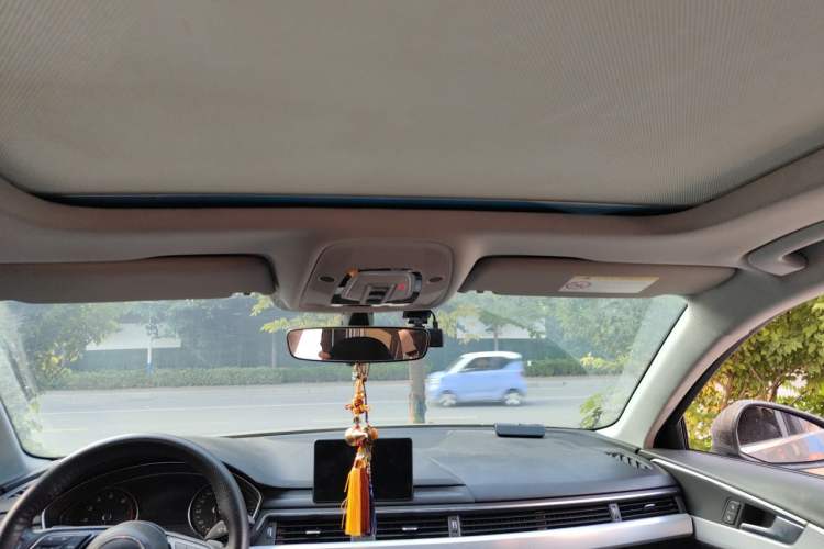 Used Audi A4L 2017 40 TFSI Fashion Model Headliner