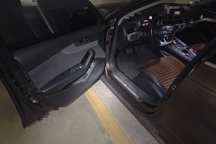Used Audi A4L 2017 45 TFSI quattro Sport Edition Interior 3