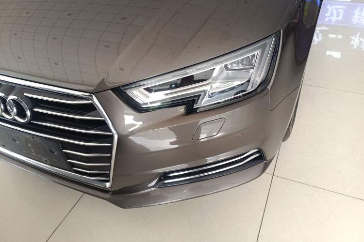 Used Audi A4L 2017 Plus 40 TFSI Fashion Model Left Front Headlight