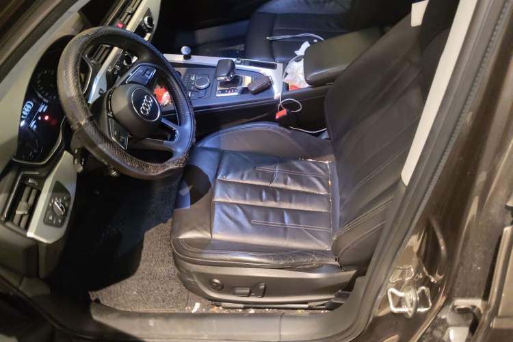 Used Audi A4L 2017 Plus 40 TFSI Fashion Model Left Front Seat