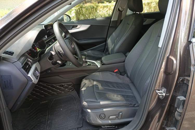 Used Audi A4L 2017 40 TFSI Fashion Model Left Front Seat