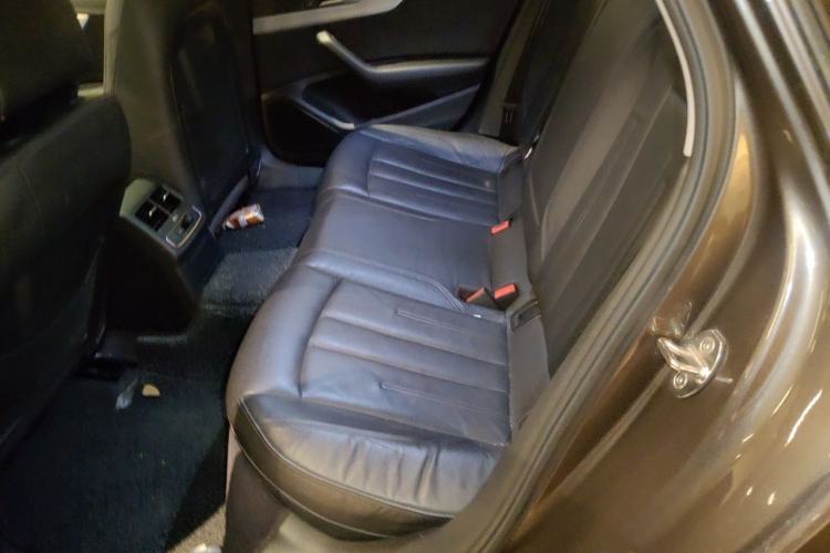 Used Audi A4L 2017 Plus 40 TFSI Fashion Model Left Rear Seat