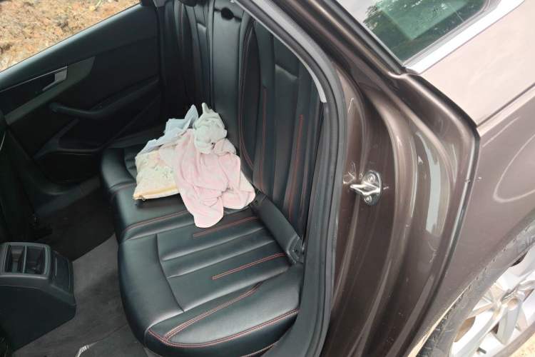 Used Audi A4L 2017 40 TFSI Ambition Edition Left Rear Seat