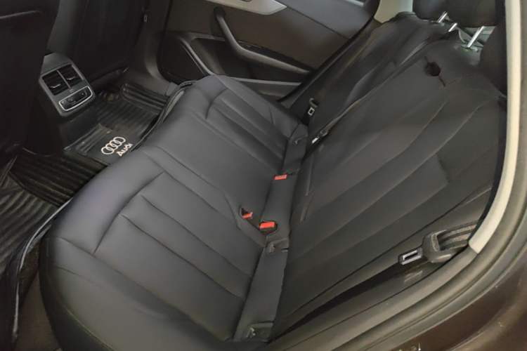 Used Audi A4L 2017 40 TFSI Ambition Edition Left Rear Seat