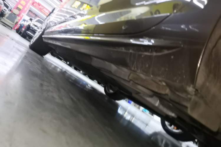 Used Audi A4L 2017 40 TFSI Style Edition Left Side Sill