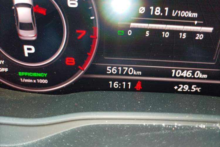 Used Audi A4L 2017 45 TFSI quattro Sport Edition Odometer Close Up