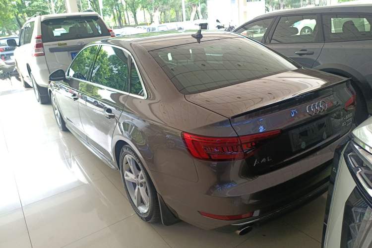 Used Audi A4L 2017 Plus 40 TFSI Fashion Model Rear Left 45 Deg