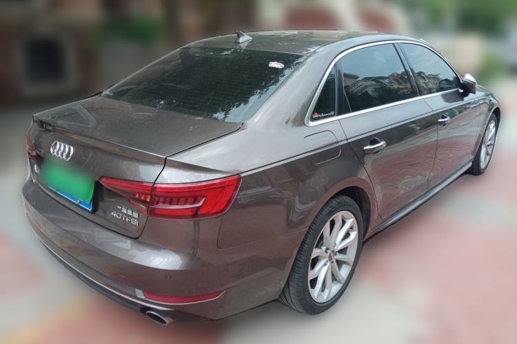 Used Audi A4L 2017 40 TFSI Style Edition Rear Right 45 Deg
