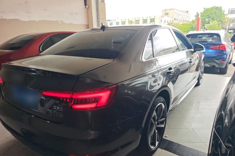 Used Audi A4L 2017 45 TFSI quattro Sport Edition Rear Right 45 Deg
