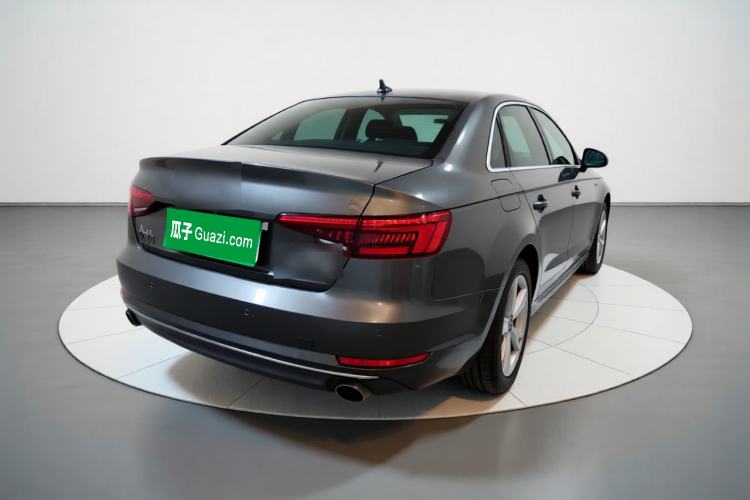Used Audi A4L 2017 40 TFSI Fashion Model Rear Right 45 Deg