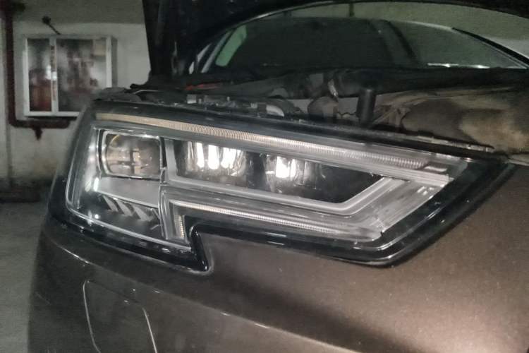 Used Audi A4L 2017 40 TFSI Style Edition Right Front Headlight