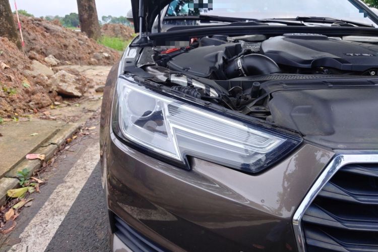 Used Audi A4L 2017 40 TFSI Ambition Edition Right Front Headlight
