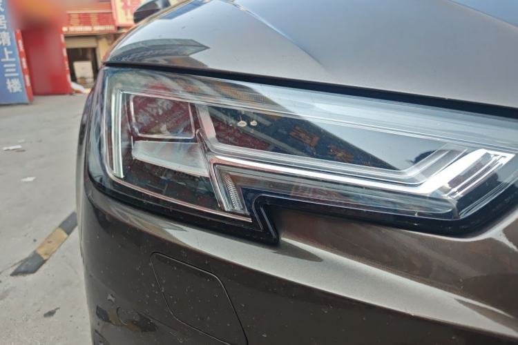 Used Audi A4L 2017 40 TFSI Style Edition Right Front Headlight