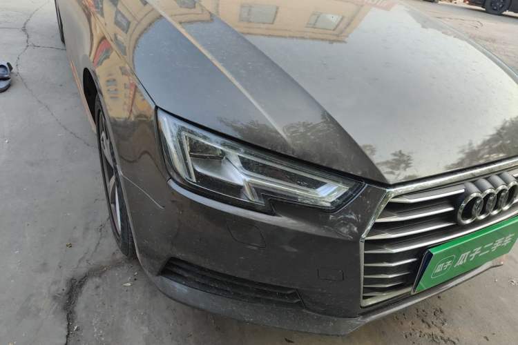 Used Audi A4L 2017 40 TFSI Fashion Model Right Front Headlight