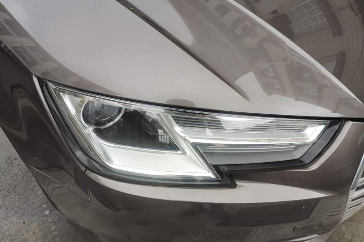 Used Audi A4L 2017 40 TFSI Ambition Edition Right Front Headlight
