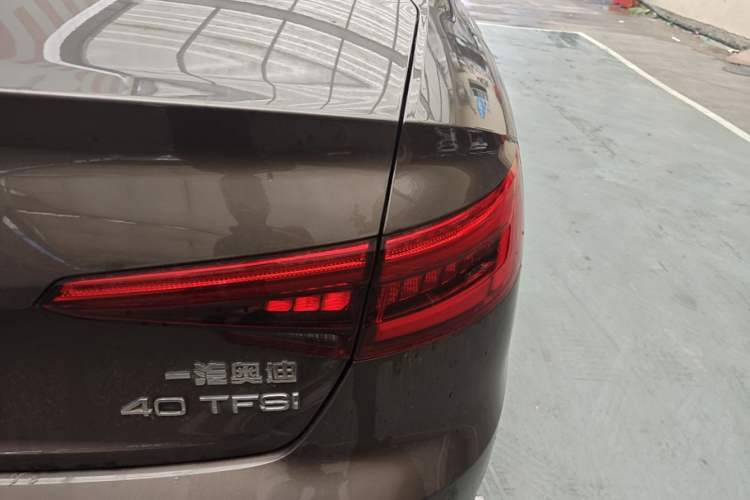 Used Audi A4L 2017 40 TFSI Style Edition Right Rear Taillight