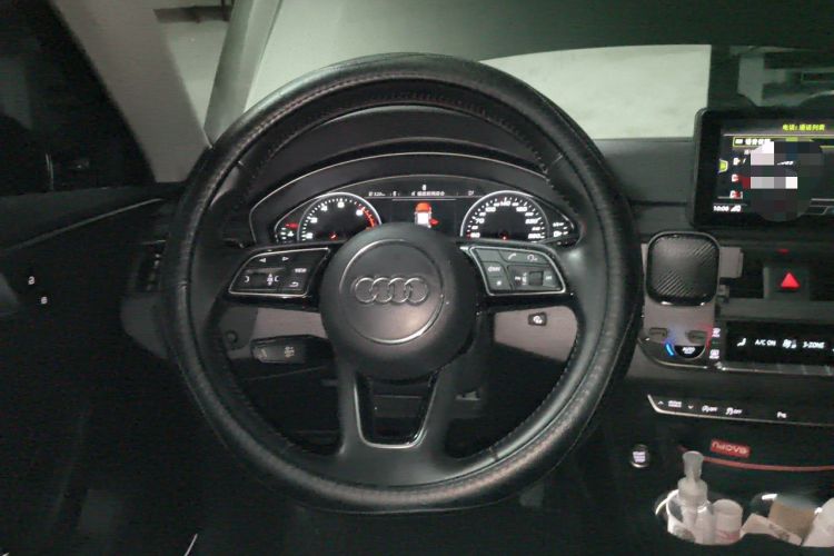 Used Audi A4L 2017 40 TFSI Style Edition Steering Wheel