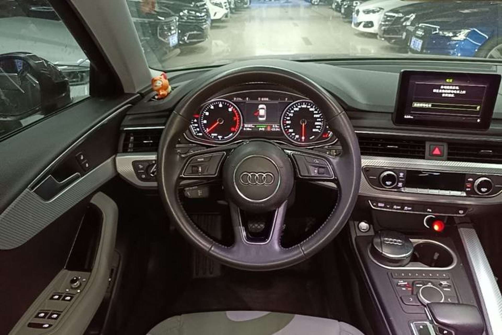 Used Audi A4L 2017 40 TFSI Fashion Model Steering Wheel