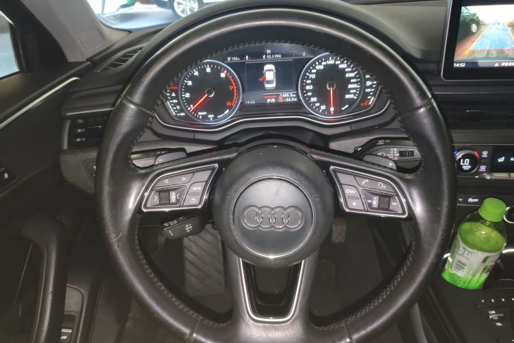 Used Audi A4L 2017 45 TFSI quattro Style Edition Steering Wheel