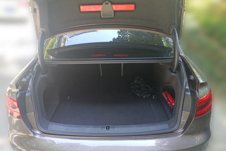 Used Audi A4L 2017 40 TFSI Ambition Edition Trunk