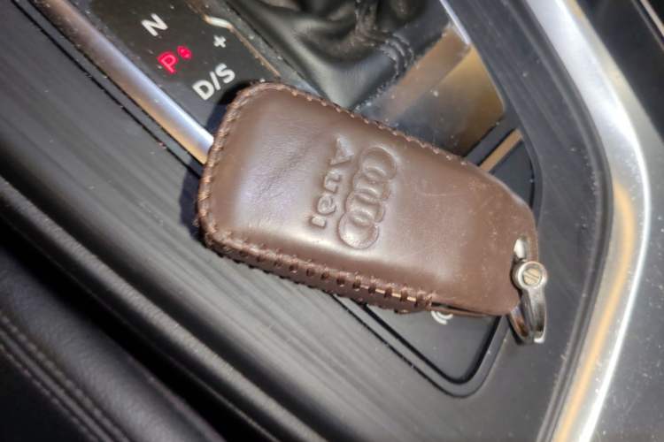 Used Audi A4L 2017 Plus 40 TFSI Fashion Model Vehicle Key
