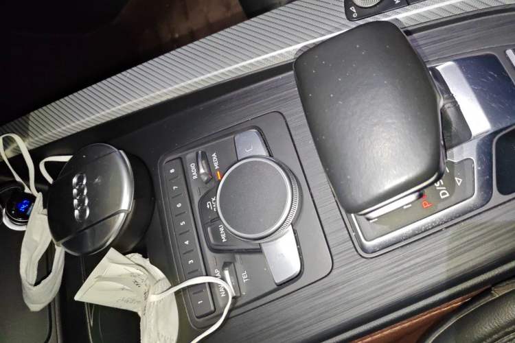 Used Audi A4L 2017 Plus 40 TFSI Fashion Model Vehicle Key