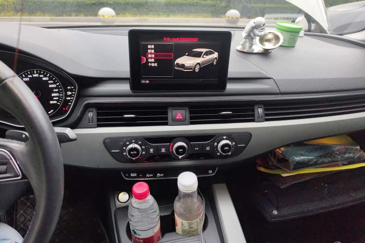 Used Audi A4L 2017 40 TFSI Ambition Edition Audio And AC Panel