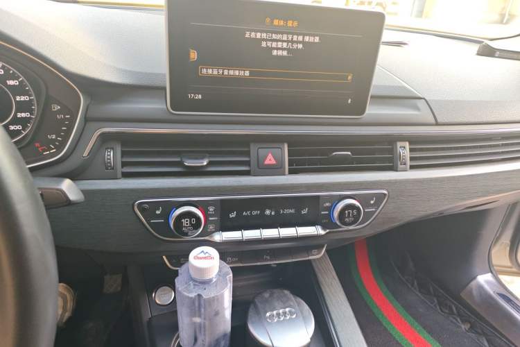 Used Audi A4L 2017 40 TFSI Style Edition Audio And AC Panel
