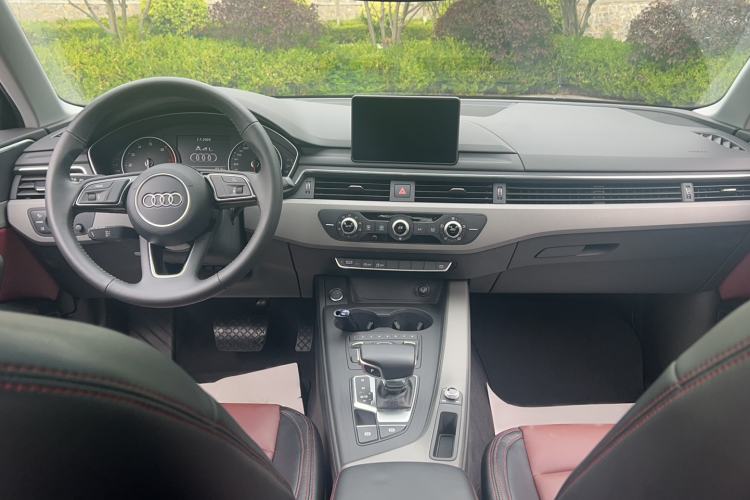 Used Audi A4L 2017 40 TFSI Ambition Edition Center Console