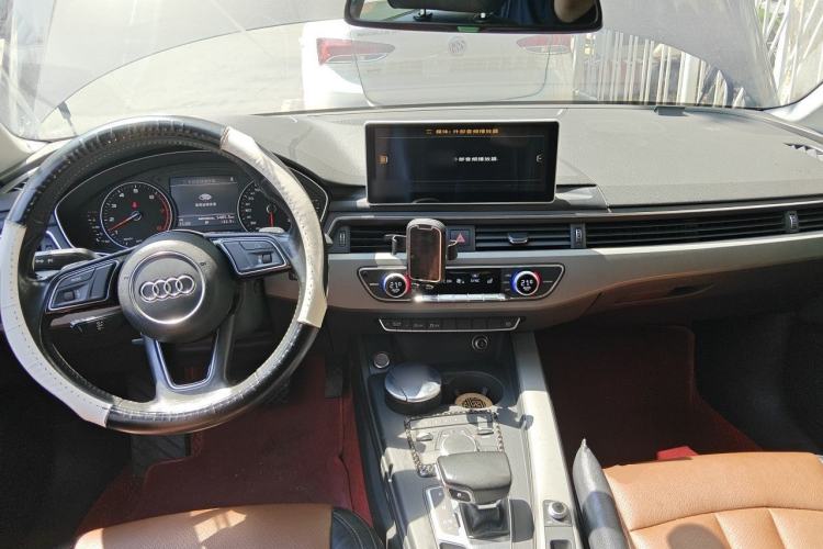 Used Audi A4L 2017 40 TFSI Ambition Edition Center Console