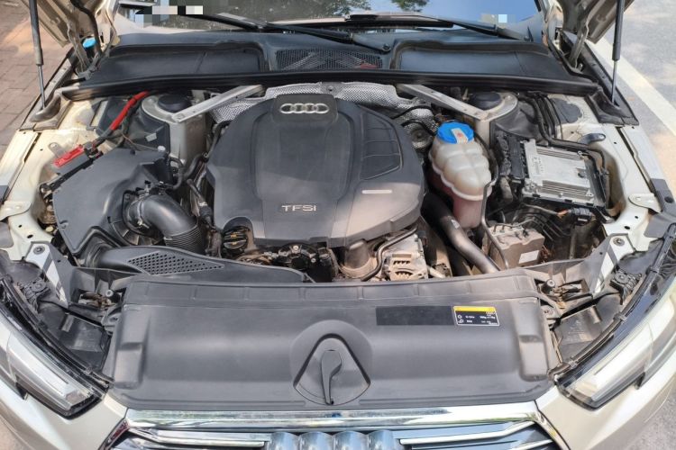 Used Audi A4L 2017 Plus 40 TFSI Ambition Model Engine Bay