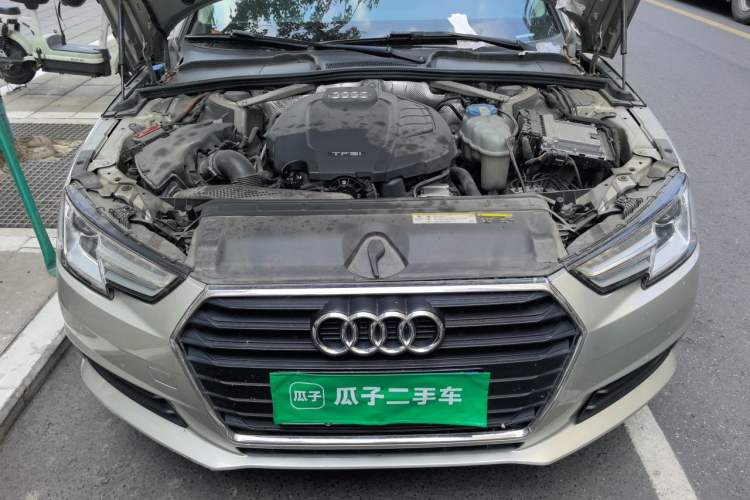 Used Audi A4L 2017 40 TFSI Ambition Edition Engine Bay