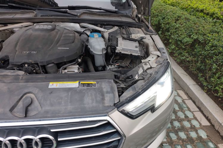 Used Audi A4L 2017 40 TFSI Ambition Edition Engine Bay Left