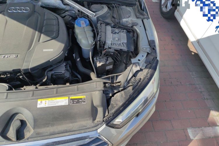 Used Audi A4L 2017 45 TFSI quattro Sport Edition Engine Bay Left