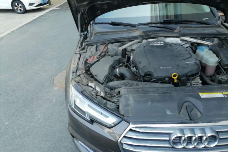 Used Audi A4L 2017 40 TFSI Style Edition Engine Bay Right