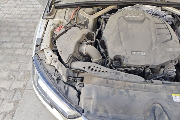 Used Audi A4L 2017 40 TFSI Style Edition Engine Bay Right