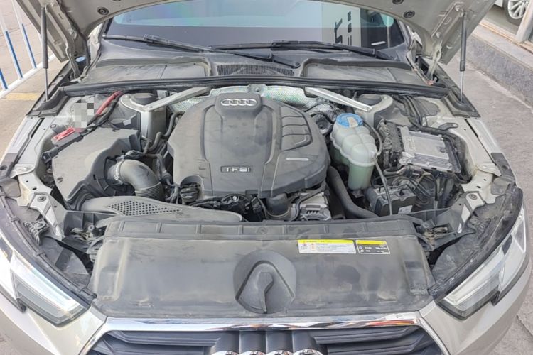 Used Audi A4L 2017 Plus 40 TFSI Ambition Model Engine Bay