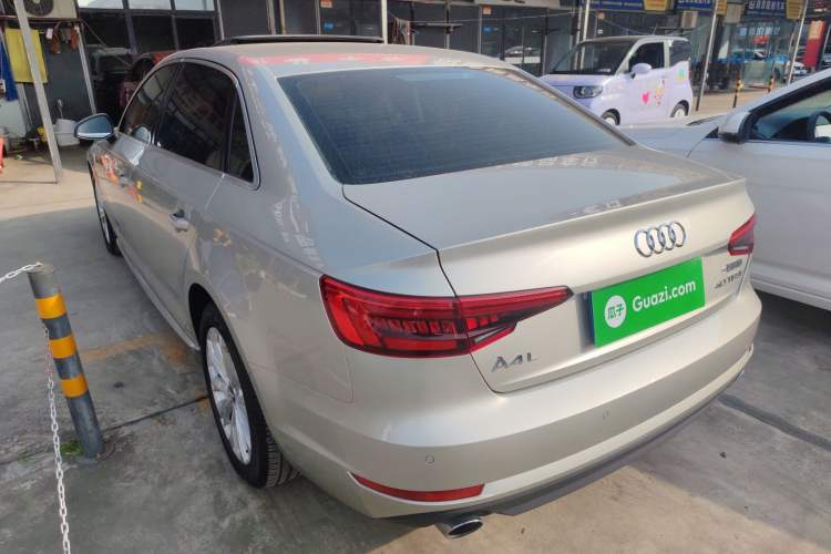 Used Audi A4L 2017 Plus 40 TFSI Ambition Model Exterior 2