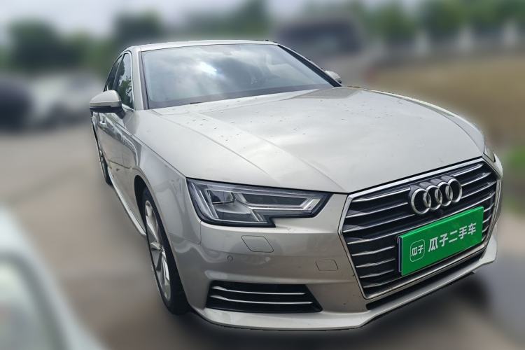 Used Audi A4L 2017 40 TFSI Style Edition Front Right 45 Deg